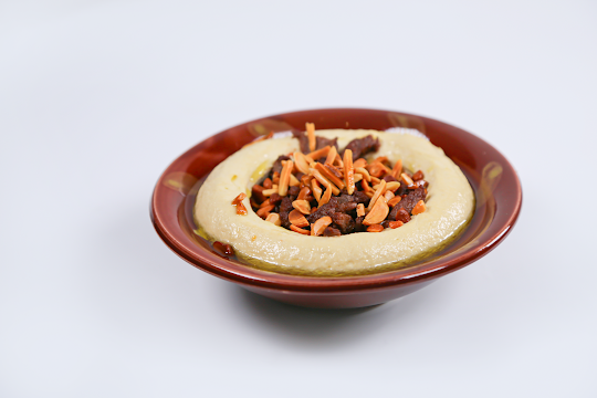 Hommous with meats